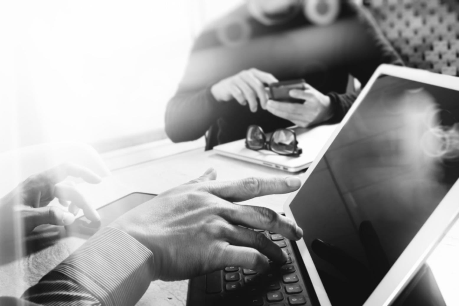 Interactive learning environment with digital quiz interface